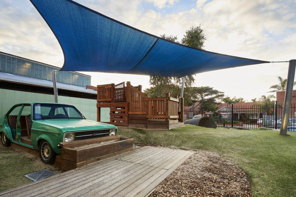 open sky view image from nIdo child care centre at glenroy
